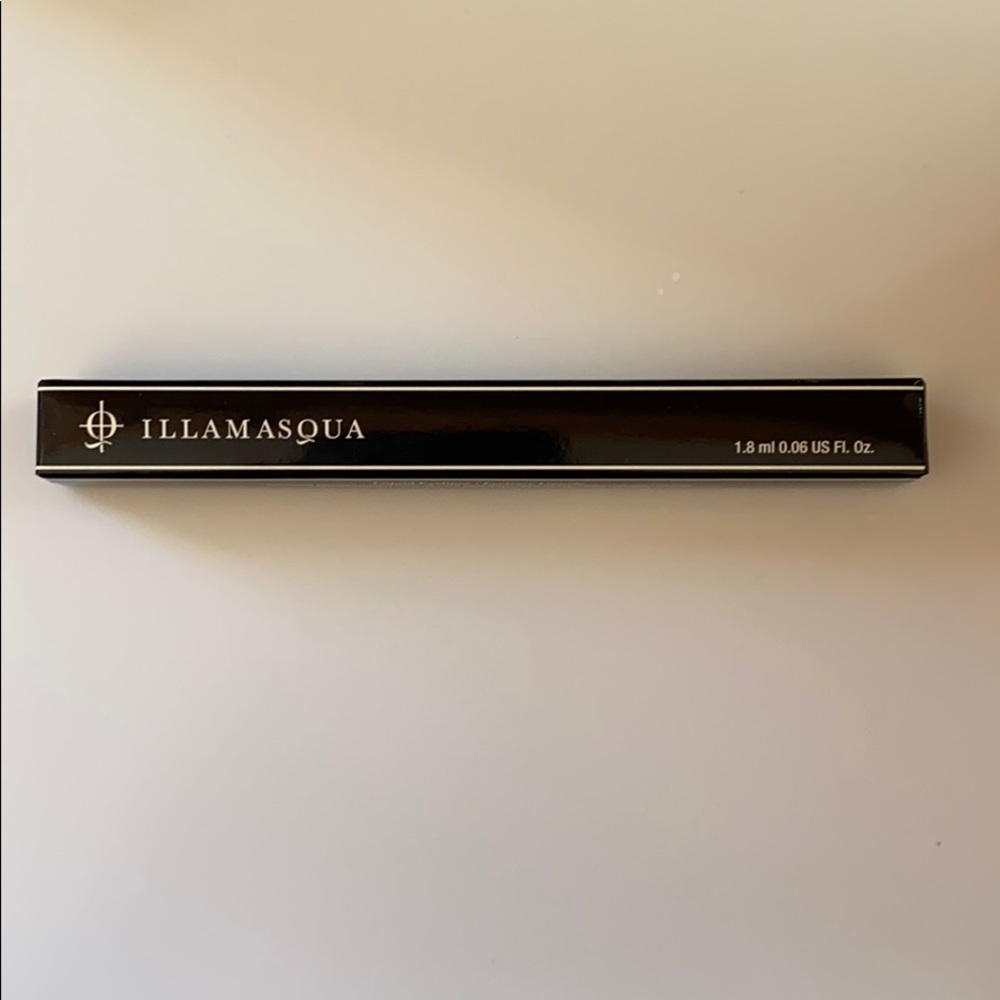 Illamasqua • Illustrator Pen